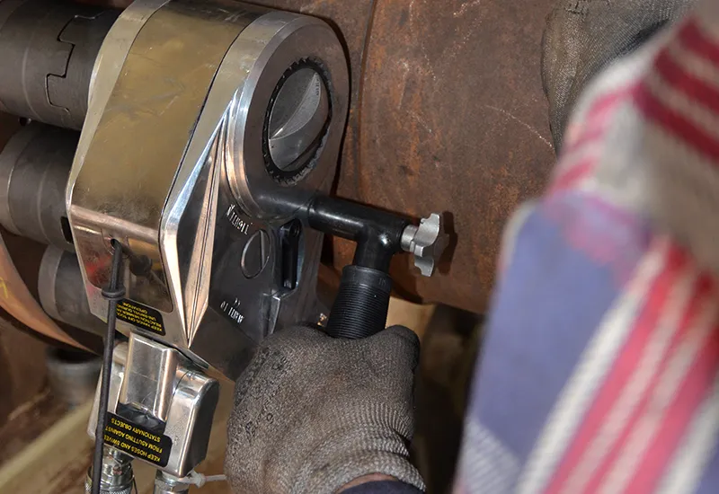 HYTORC AVANTI hydraulic torque wrench — application view