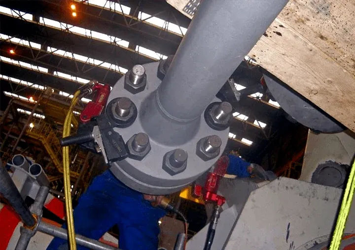 HYTORC backup wrench holding a nut on a flange