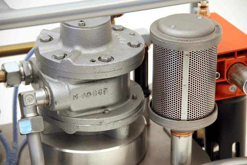 HYTORC HY-AIR air-powered pump — controls