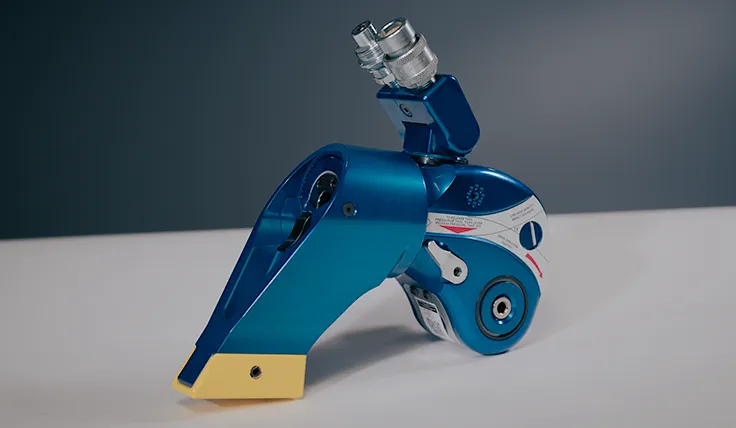 HYTORC MXT hydraulic torque wrench from the rear showing the reaction pawl