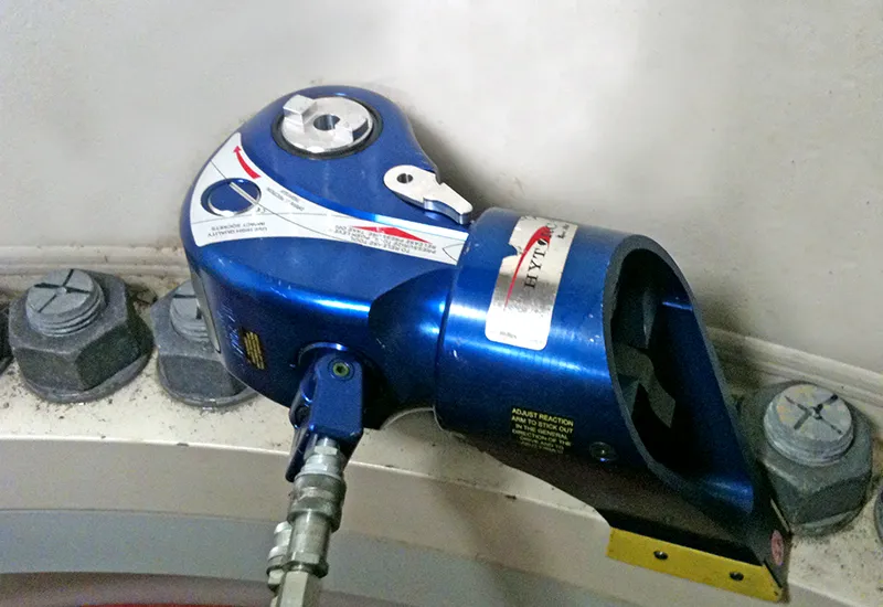 HYTORC MXT hydraulic torque wrench — detail view