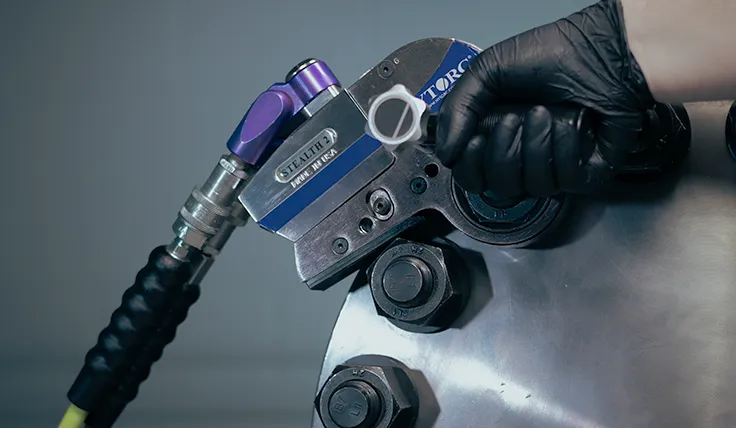 HYTORC STEALTH on an application using the Safety Handle