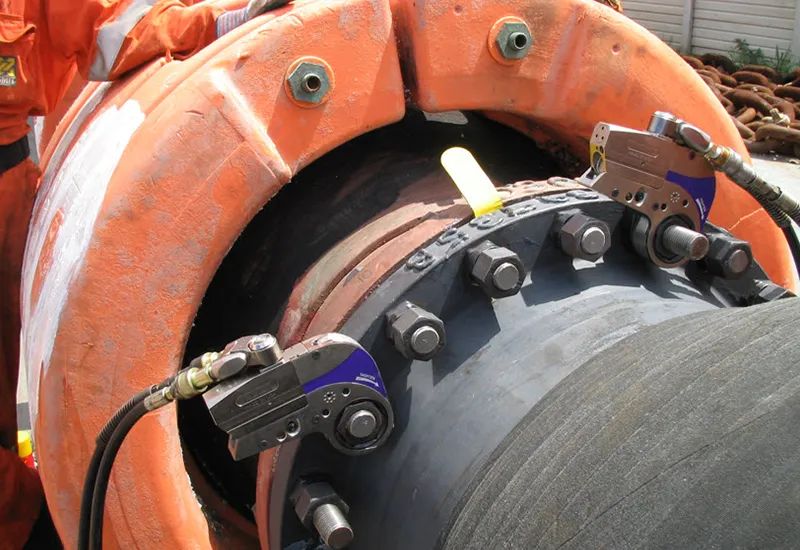 HYTORC STEALTH limited clearance hydraulic torque wrench — side view