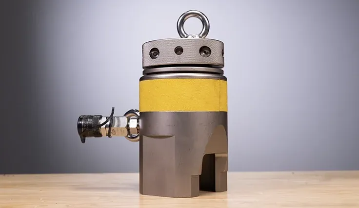 Subsea tensioner side view